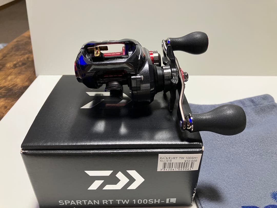 ダイワ　スパルタンＲＴ　レッドチューン　ＴＷ１００ＳＨＬ　③