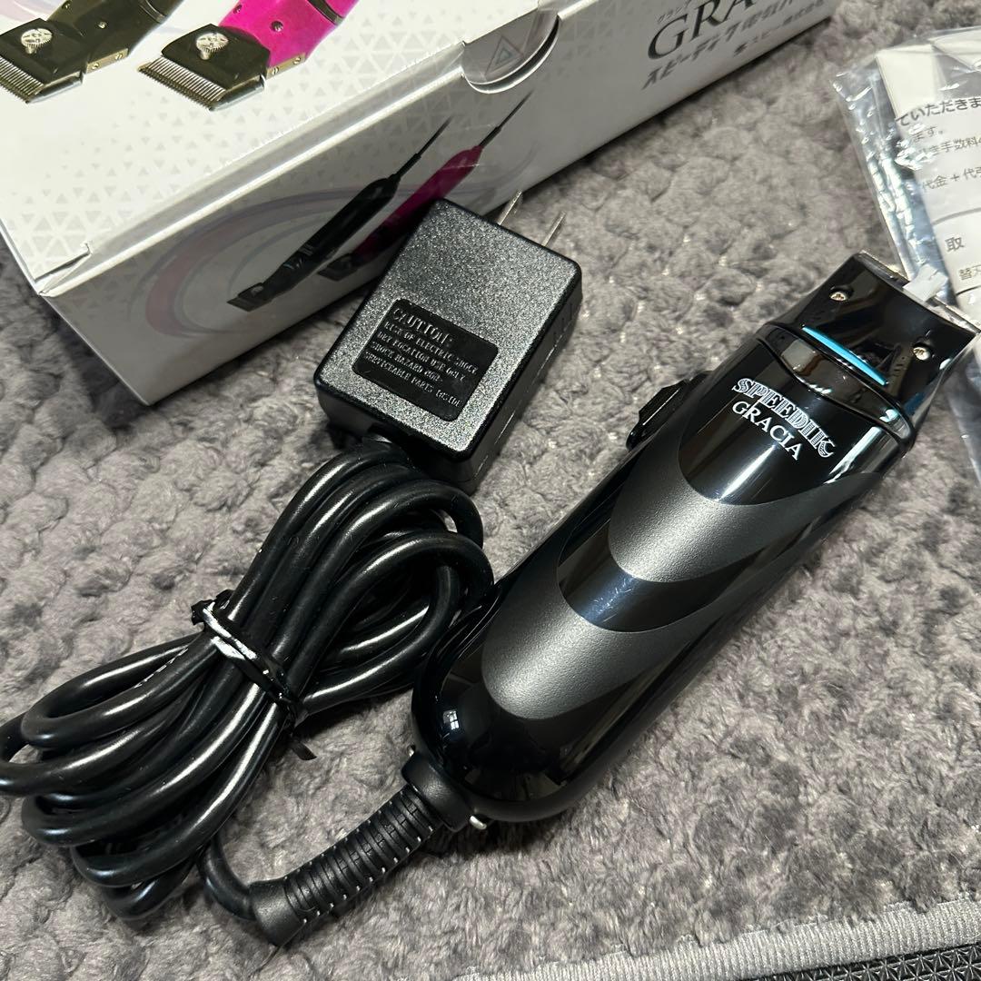 【ほぼ新品】スピーディック バリカン 本体 犬 トリミング プロ用 ブラック 黒