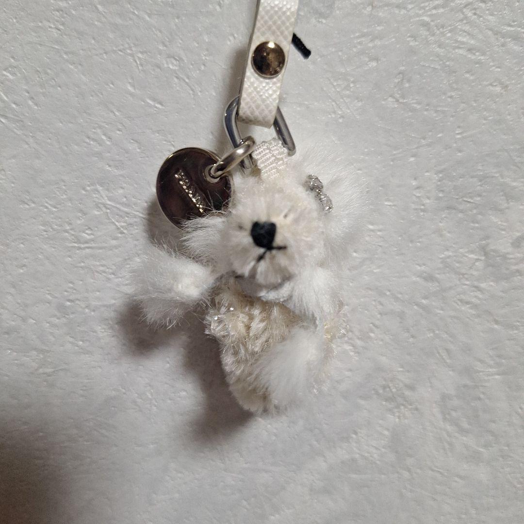 PRADA。ベアーストラップ