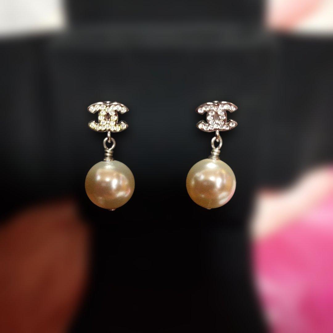 シャネル ピアス A36138 シルバー ラインストーン/パール