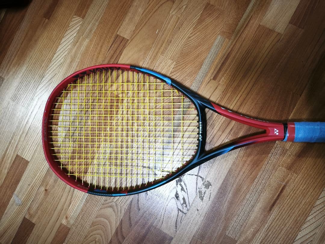 ラケット(硬式用) YONEX Vcore98