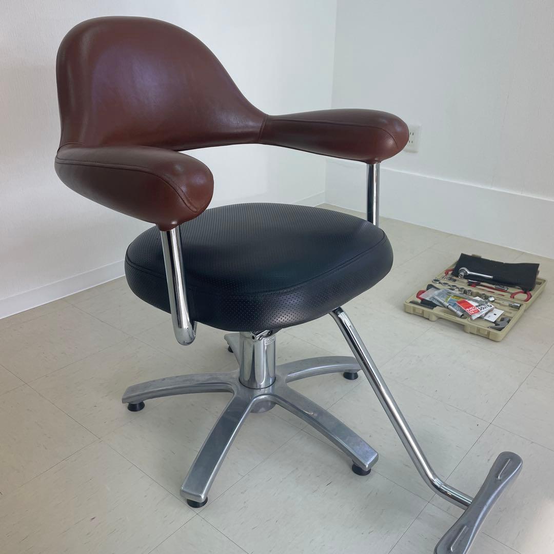 タカラベルモント　スタイリングチェア　SU-D43CA