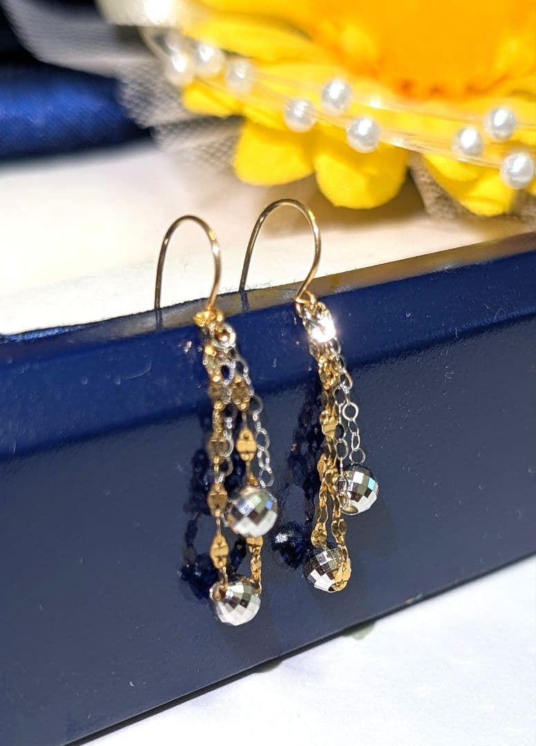 K18★ペダルチェーン＆ミラーボール・キラキラロングピアス