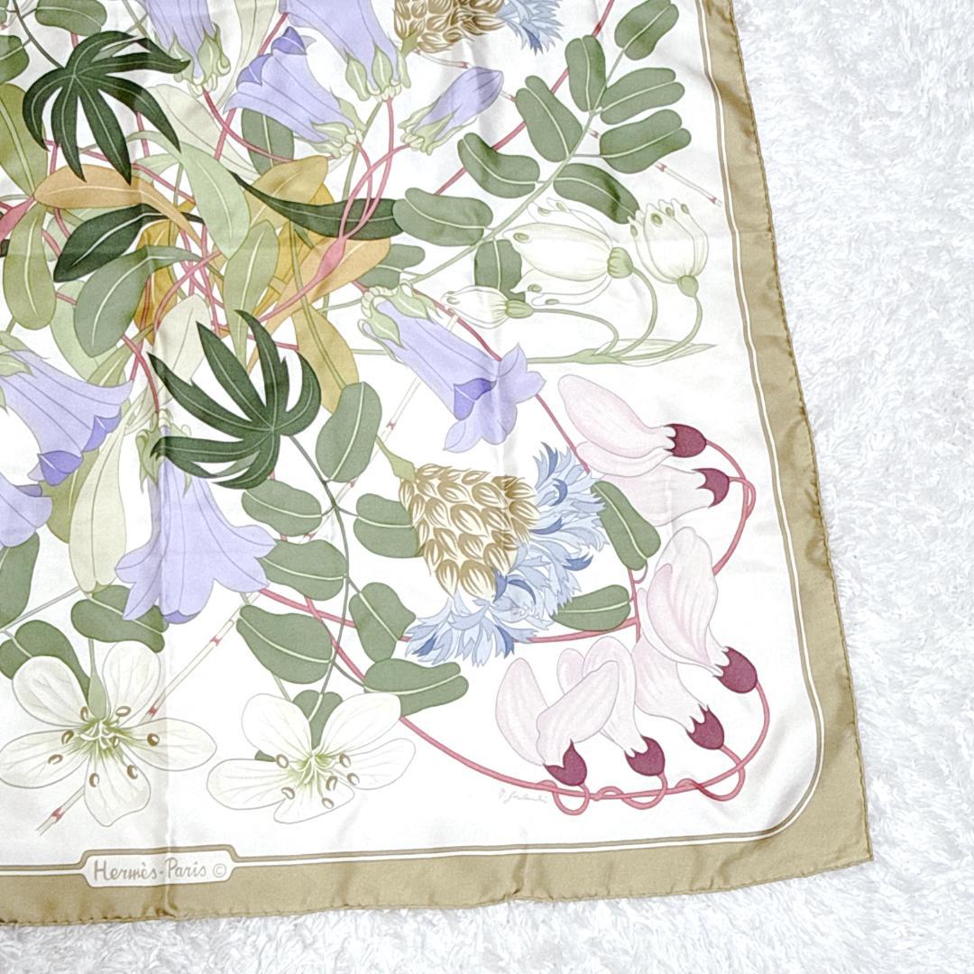 エルメス スカーフ カレ90 Flora Graeca ギリシャの花 シルク
