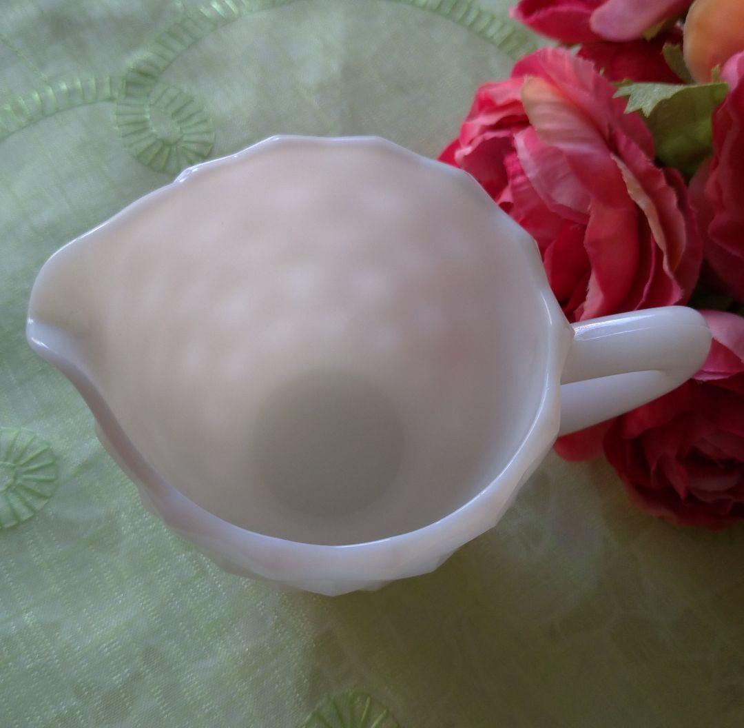 USAヴィンテージ♡ダイヤカットのクリーマー♡ミルクガラス♡未使用♪