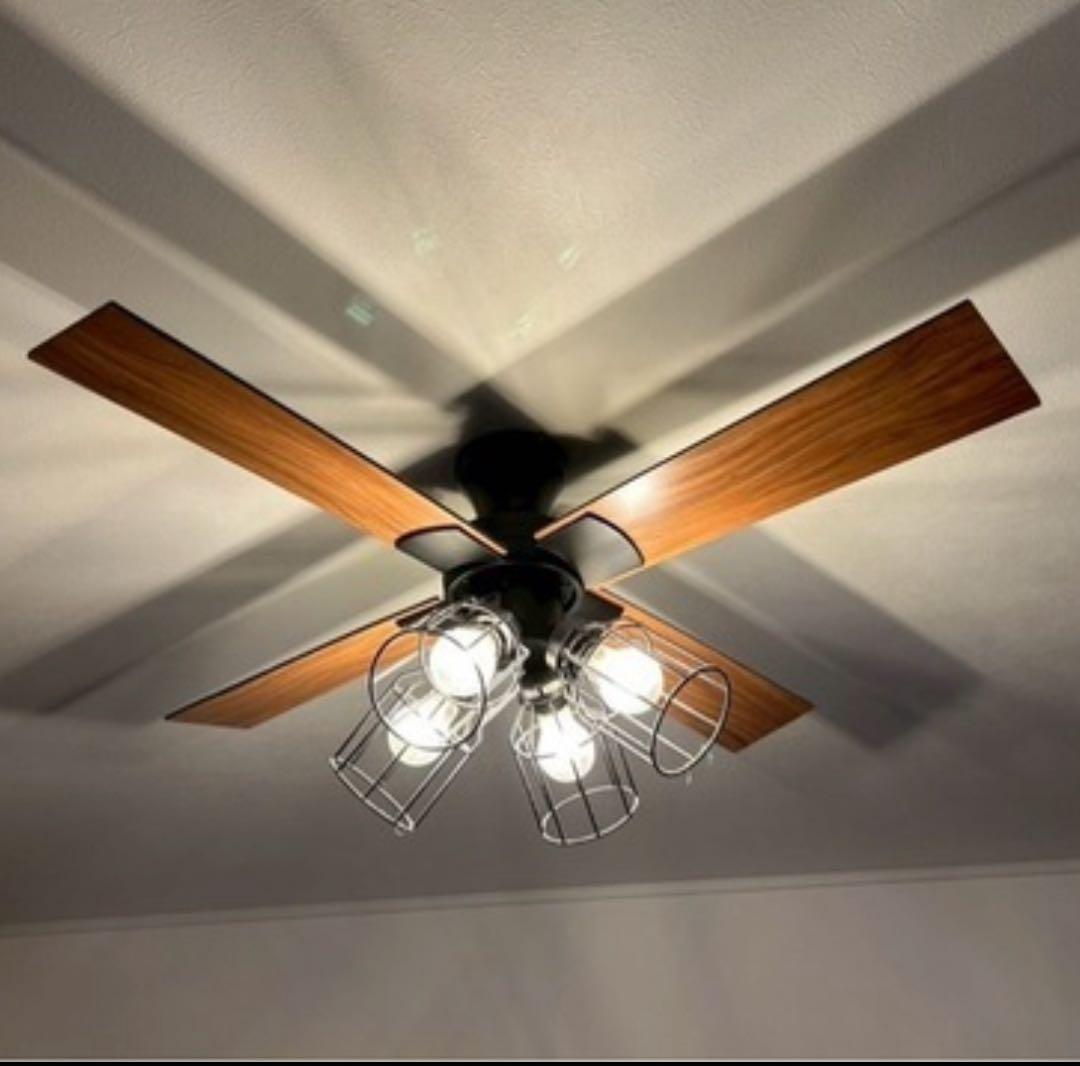 美品 JAVALO ELF シーリングファン ライト 4灯 リモコン付き LED