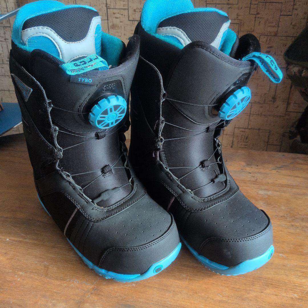 BurtonTYRO25.5cm BOA 足の小さい男性or子どもでも大丈夫