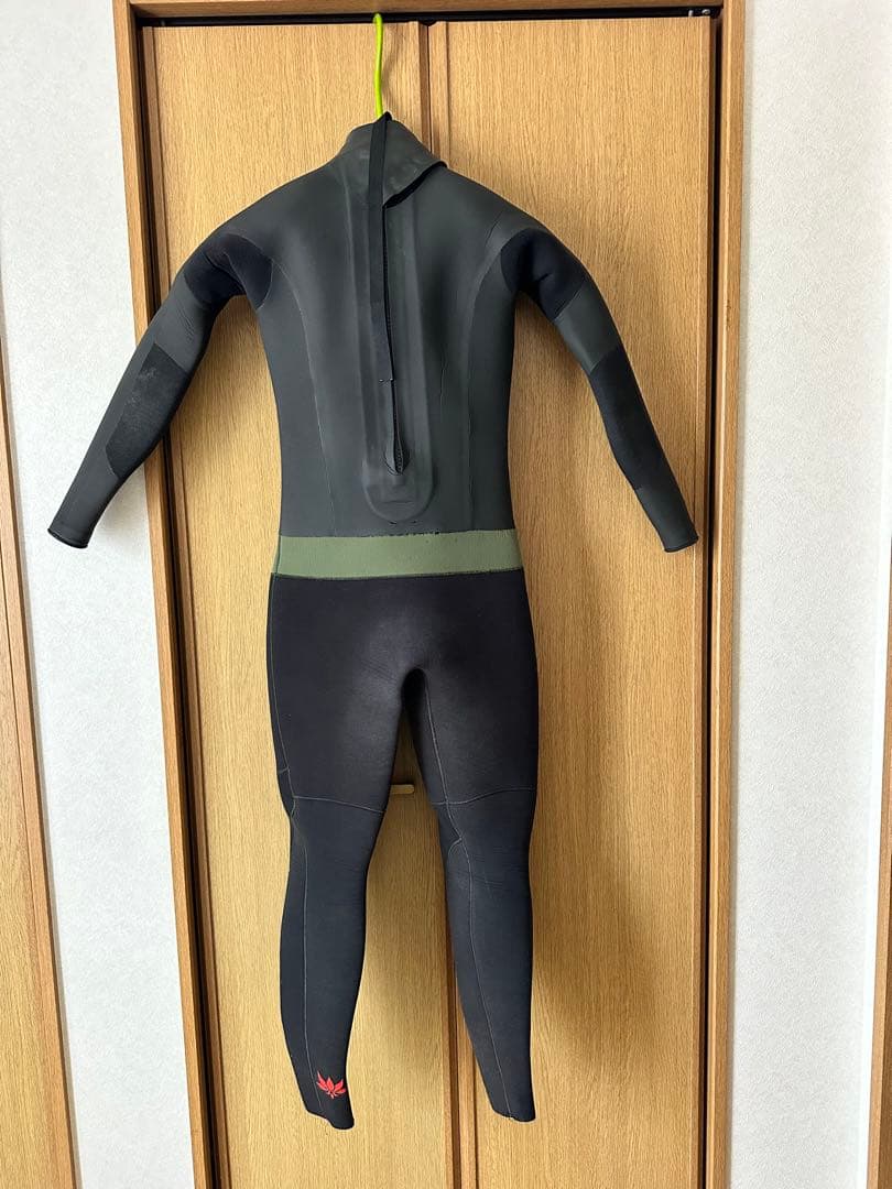 【状態良好】値下げ中！axxeclassic 裏起毛ウェット　セミドライ