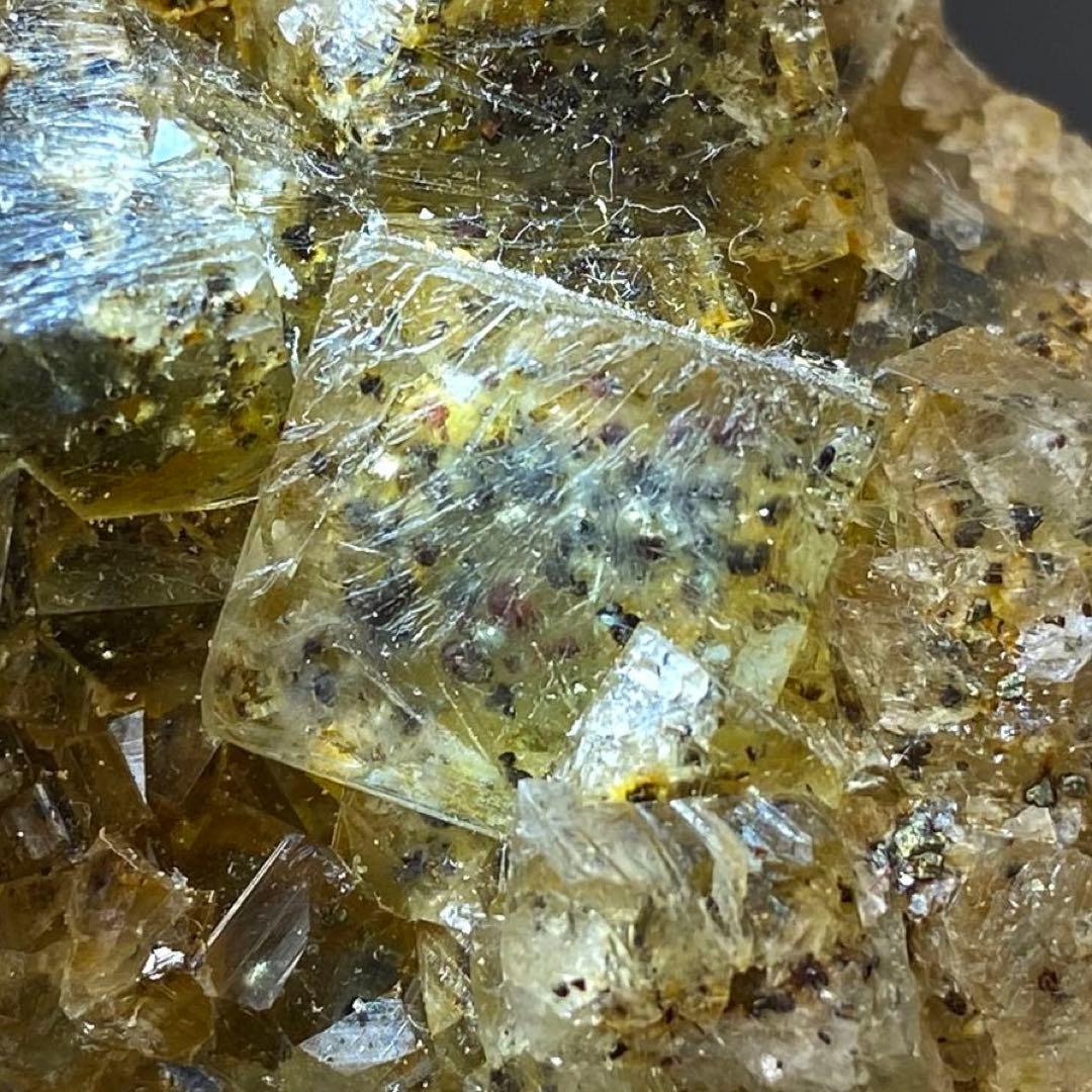 フローライト　蛍石　クリスタルヘブンポケット　鉱物標本　原石　天然石　イギリス