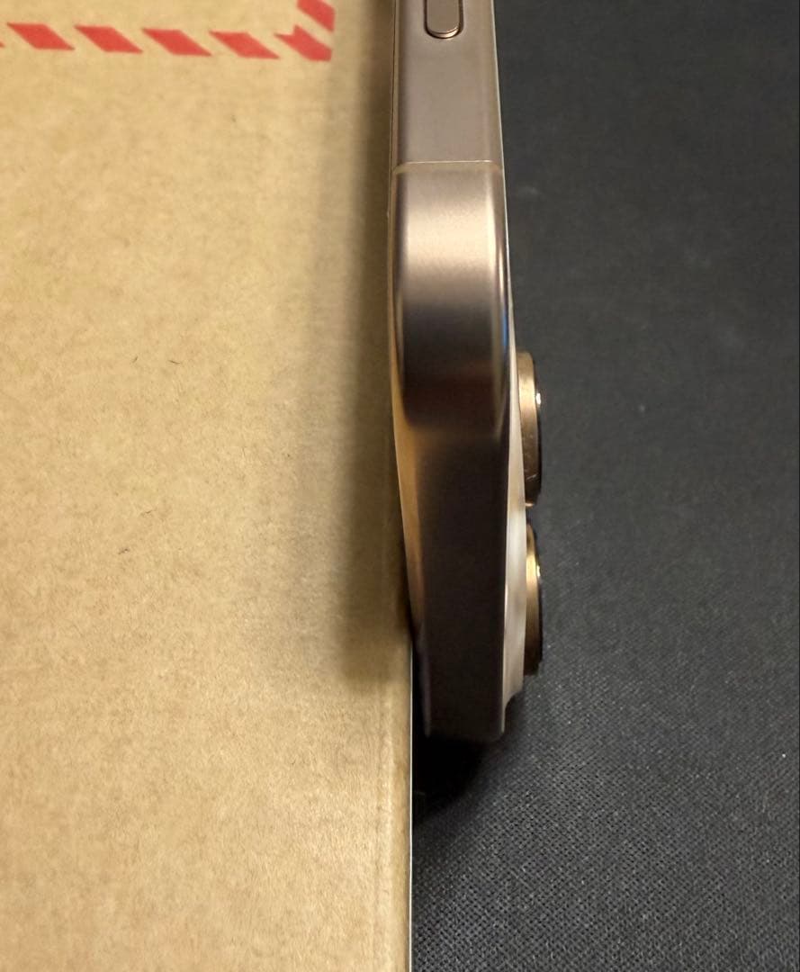 Apple iPhone デザートチタニウム16 Pro Max 256g本体