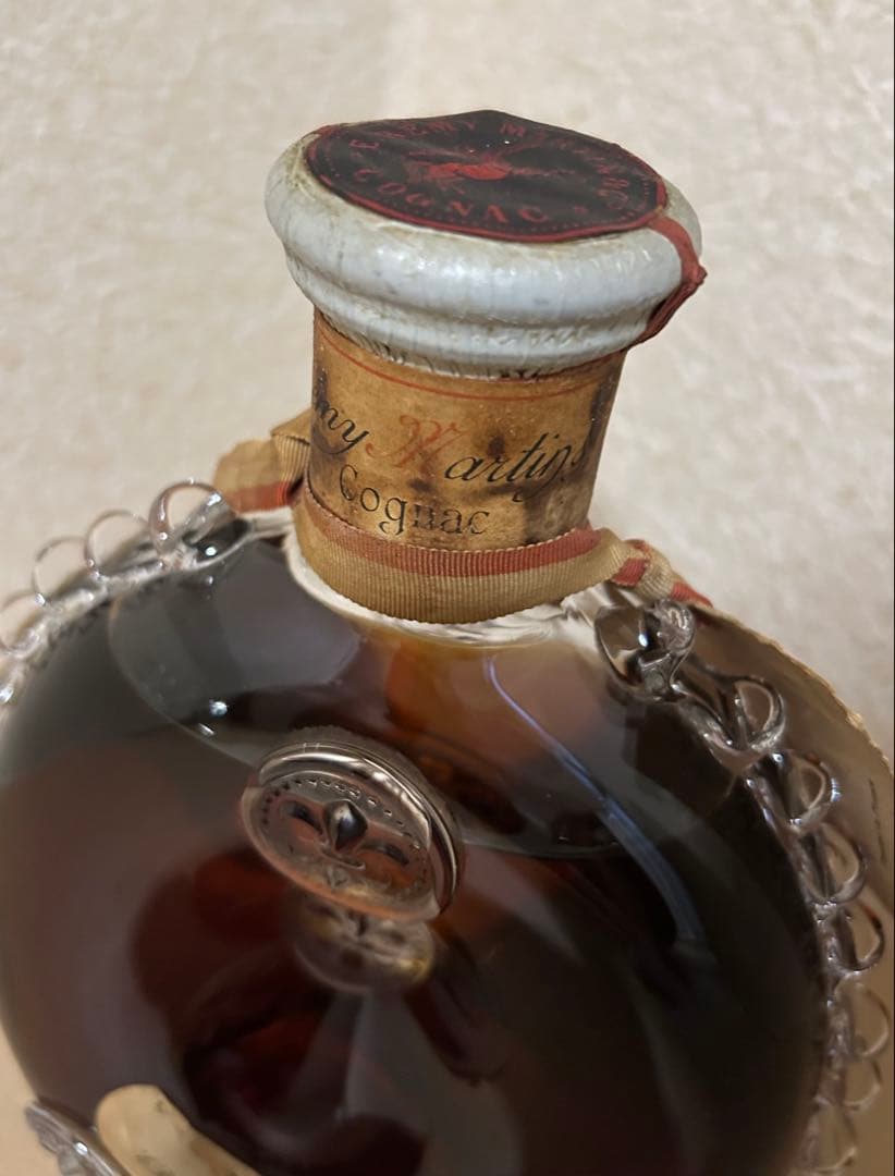 古酒　レミーマルタン　ルイ13世　ベリーオールド　バカラボトル