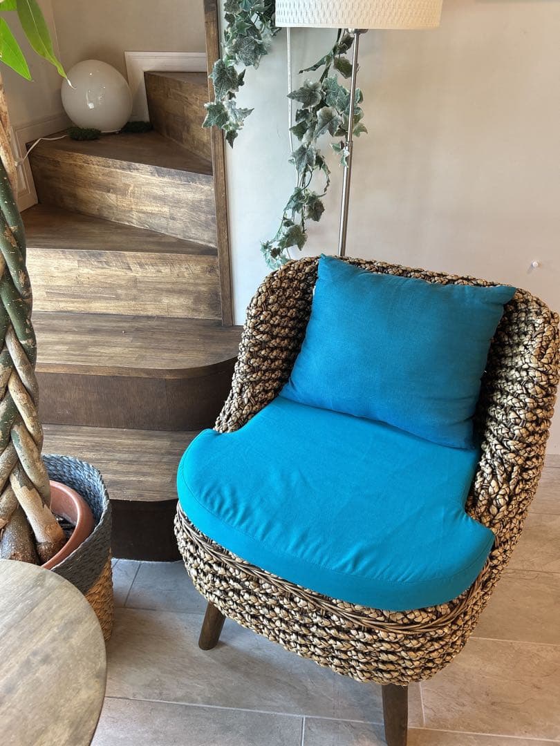 リゾート家具、バリ家具　　1人掛ソファ　 エメラルドグリーン