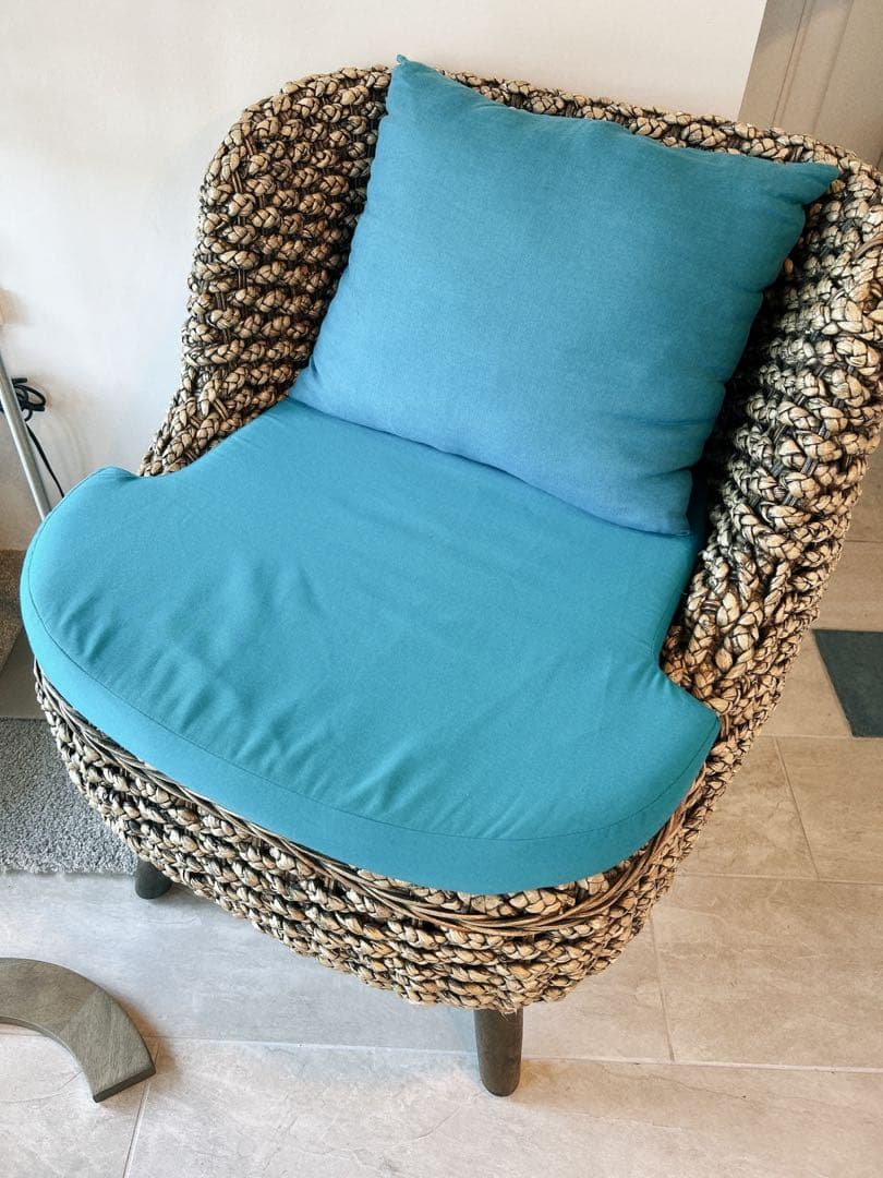 リゾート家具、バリ家具　　1人掛ソファ　 エメラルドグリーン