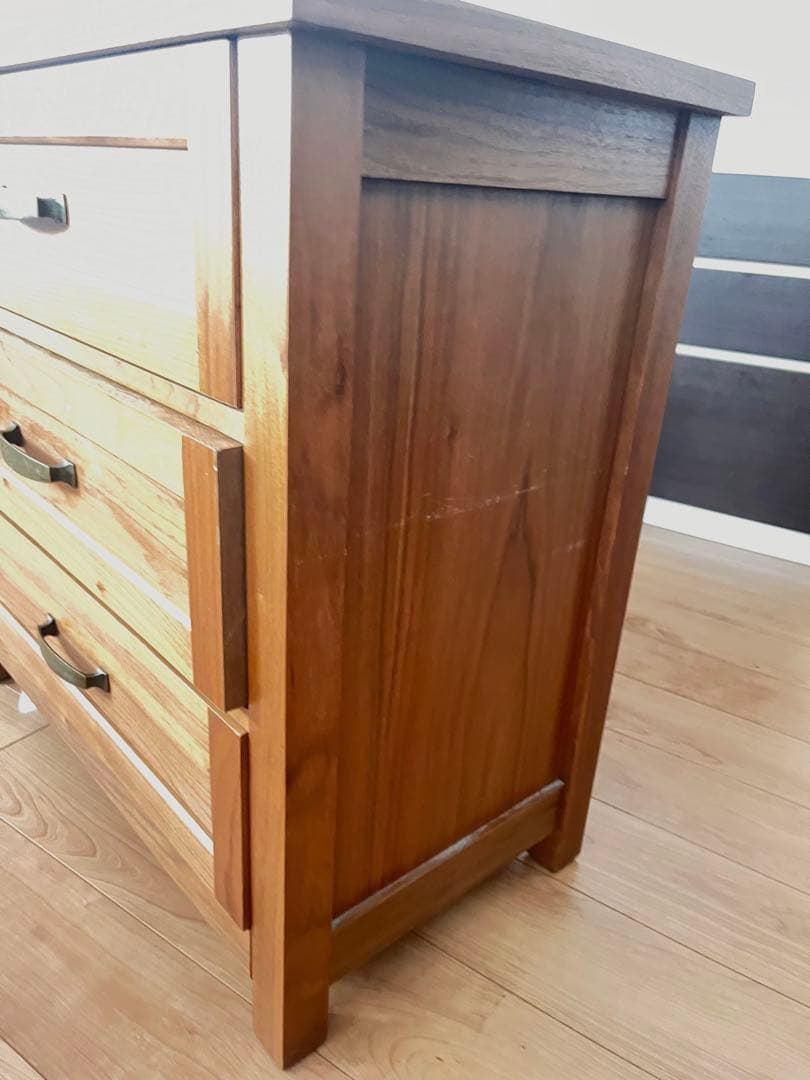 ウォールナット材チェスト3段