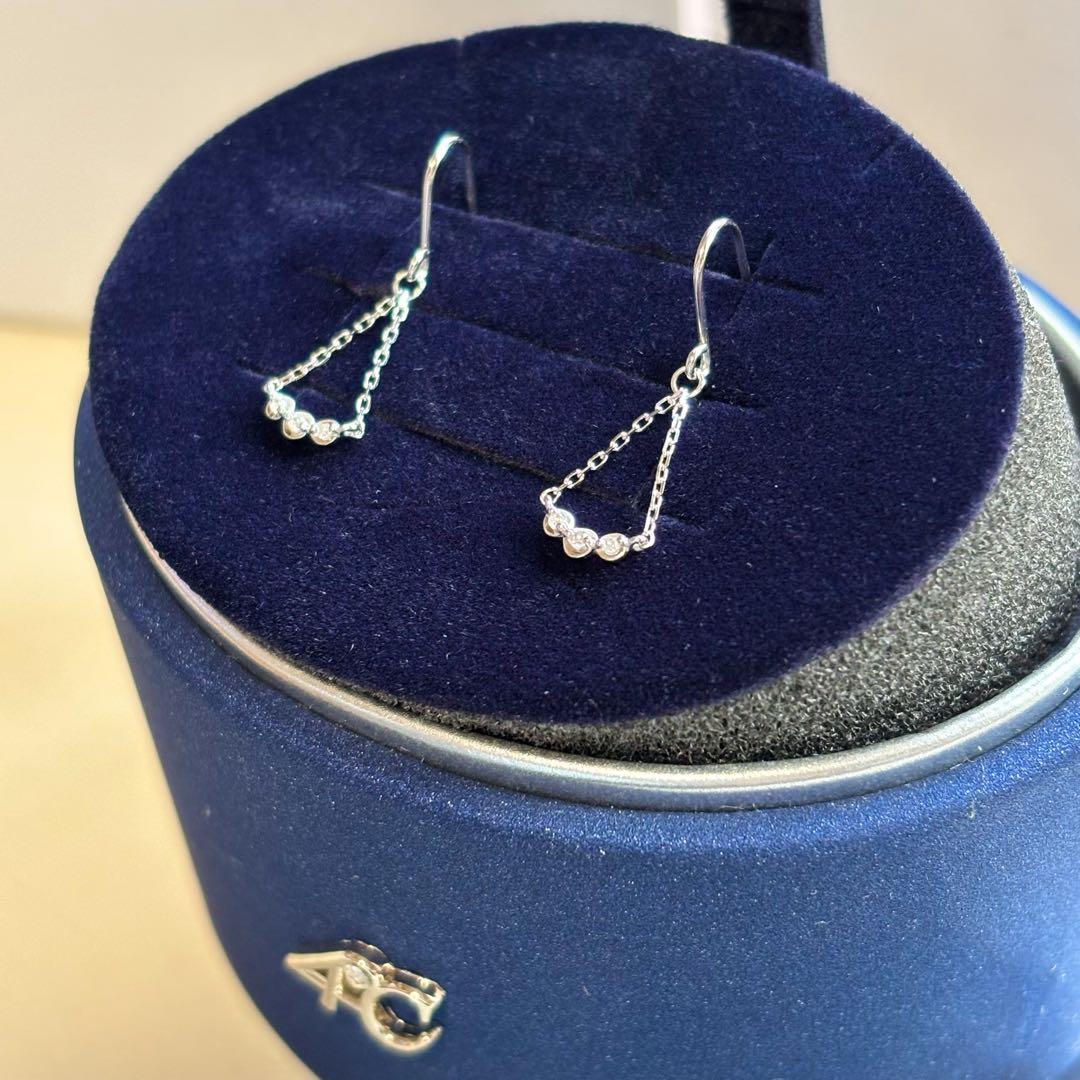 U&C Online Shop ☆4°C◎K18WGダイヤピアスヨンドシー