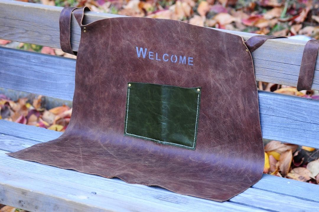 本革　レザーエプロン 飾れる革エプロン　限定品　作業用　一点物 約240g