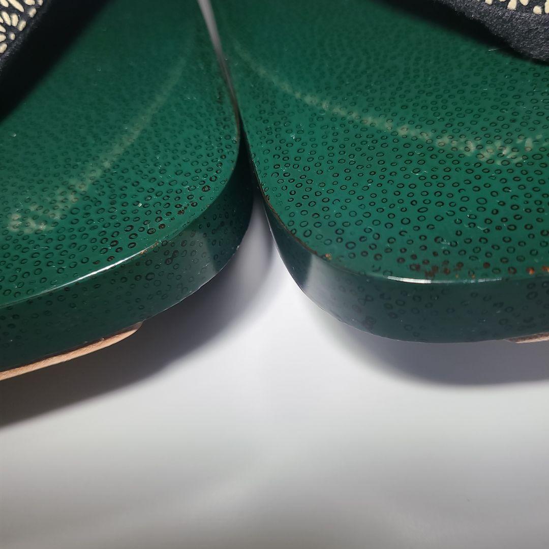 高級下駄　青森　津軽塗　七々子塗　深緑　二枚歯　8寸　鼻緒　印伝　菱菊文様