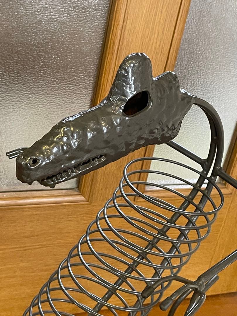 アイアン　ワイヤーアート 恐竜 立体CDラック