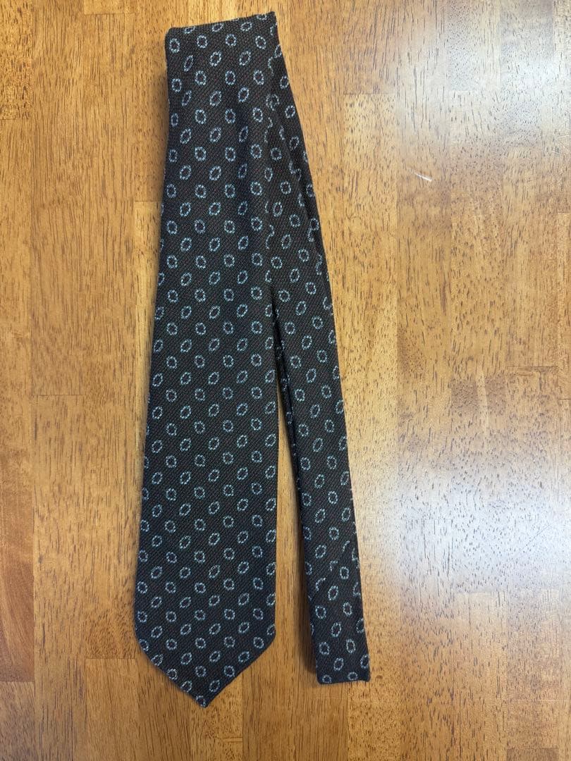 TIE YOUR TIE タイユアタイ　ネクタイ　セッテピエゲ