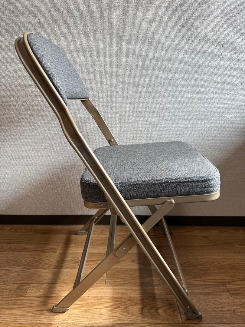 クラリンチェア 2/2 パシフィックファニチャーサービス