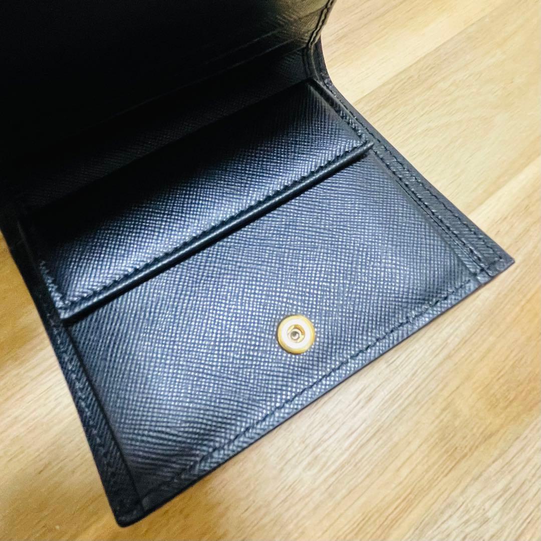 MARNI マルニ 二つ折り財布