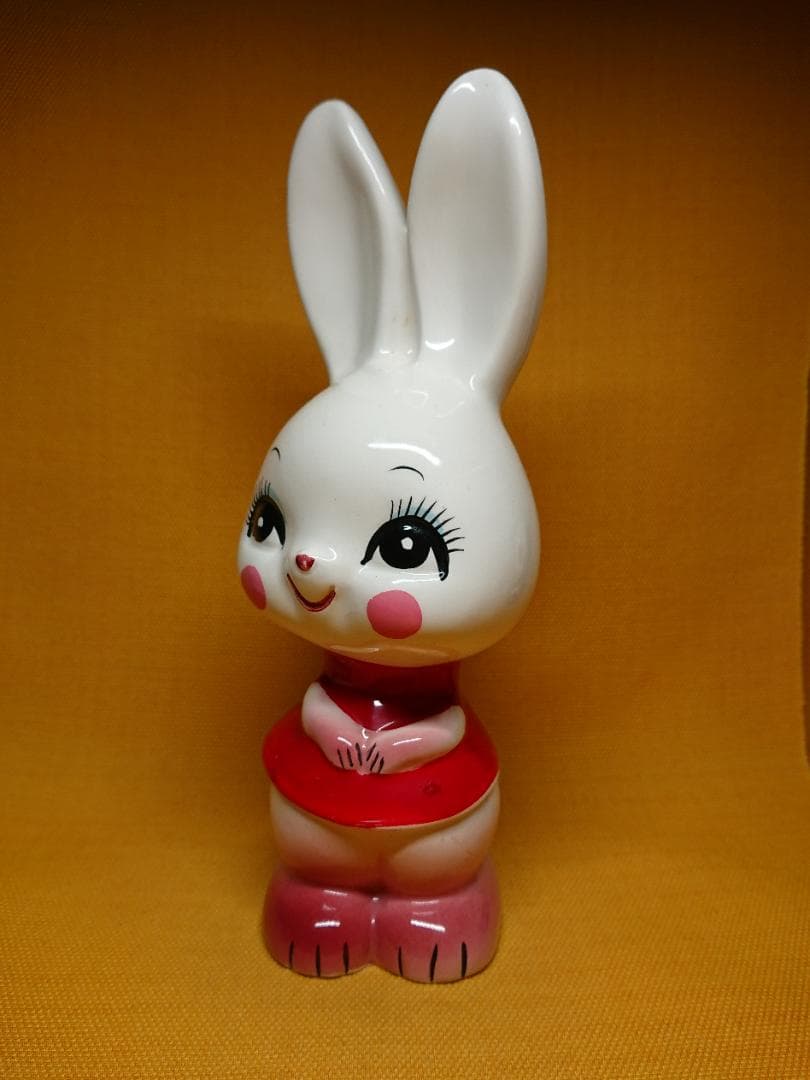 ビンテージ　ウサギ　兎　白兎　陶器　置物　インテリア　工芸品　美術品　A1110