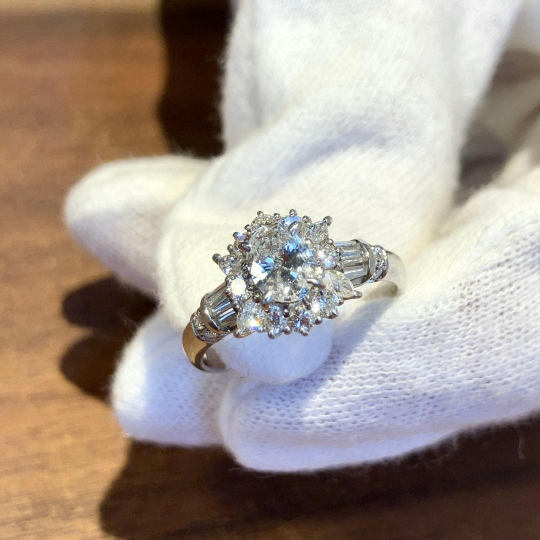 Pt900 天然ダイヤモンド 合計1.11ct 豪華 ヘイロー オーバル リング