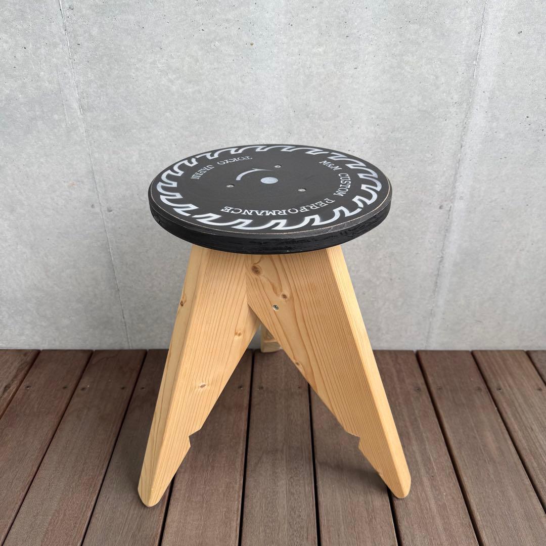 M&M カスタムパフォーマンス 木製スツール 椅子 チェア