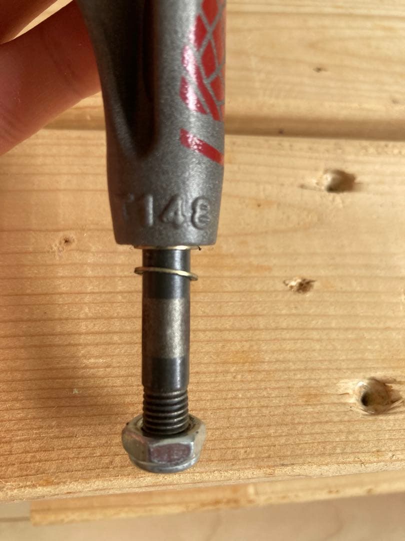 サンダー トラック ホロー