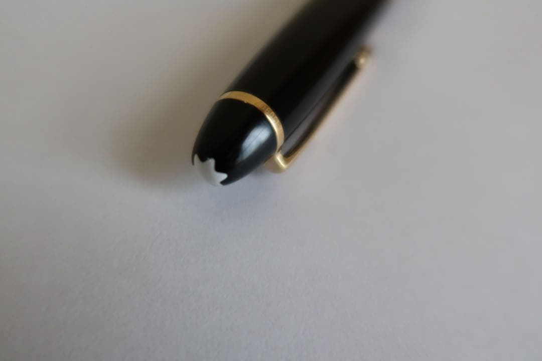 MONTBLANC 万年筆 マイスターシュテュック 4810 M 14K