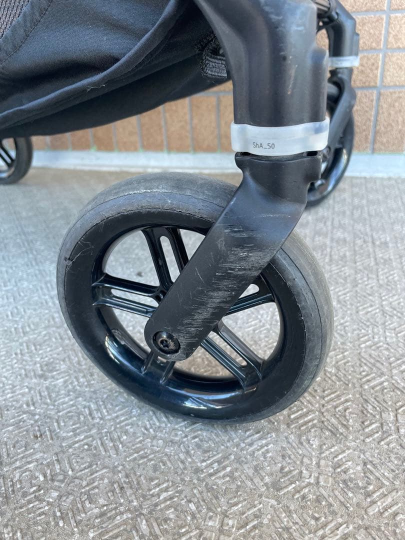 サイベックス　cybex MELIO メリオカーボン