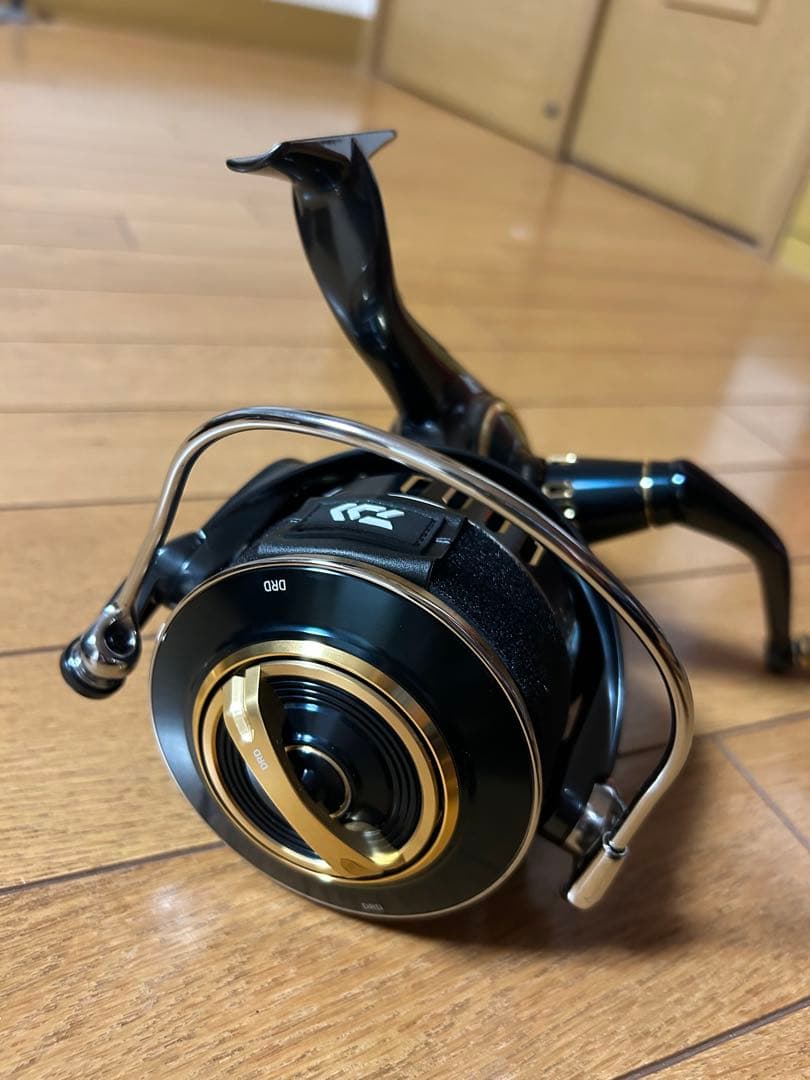ダイワ DAIWA 25ソルティガ 25000P SALTIGA