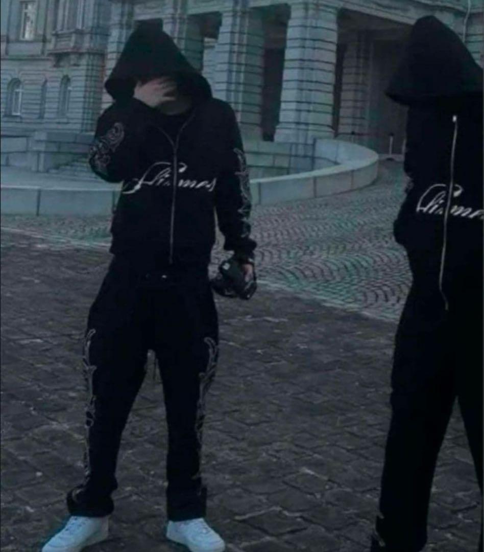 Yvng Patra着用　grave of slimes セットアップ　S黒