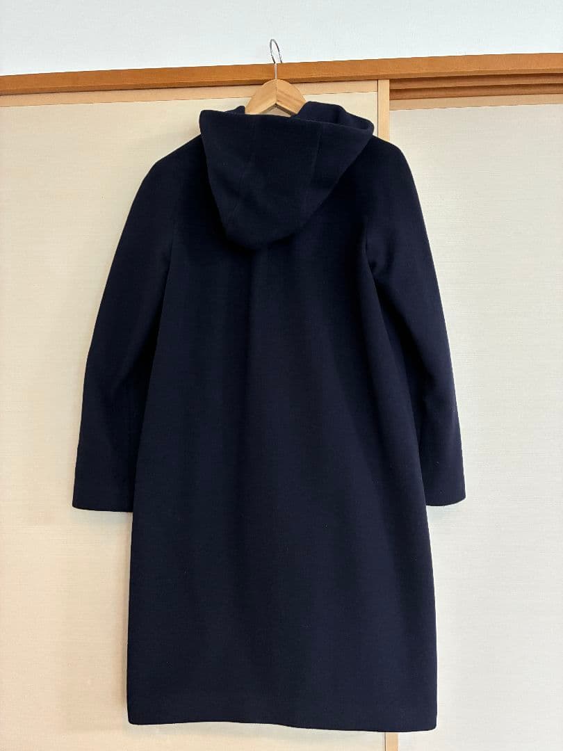 TOMORROWLAND フード付きネイビーコート