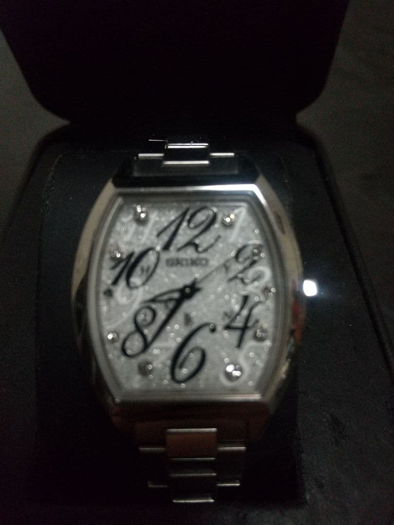 美品　セイコールキア　電波ソーラー