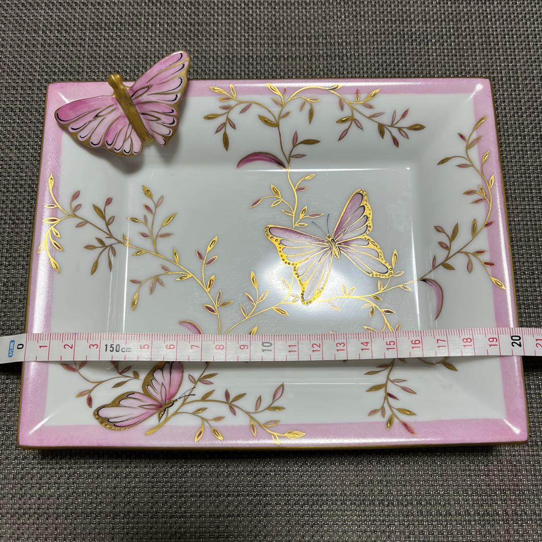 美品☆送料込み！！ ロールセリニャック 小物皿 箱付きピンク 蝶々