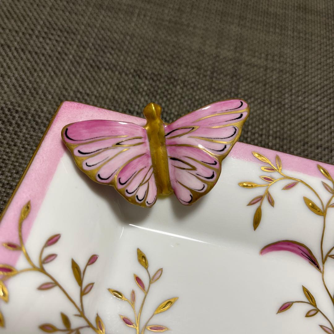 美品☆送料込み！！ ロールセリニャック 小物皿 箱付きピンク 蝶々