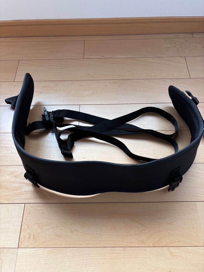 DRESS フローティングゲームベスト 黒　ライフジャケット　釣りベスト