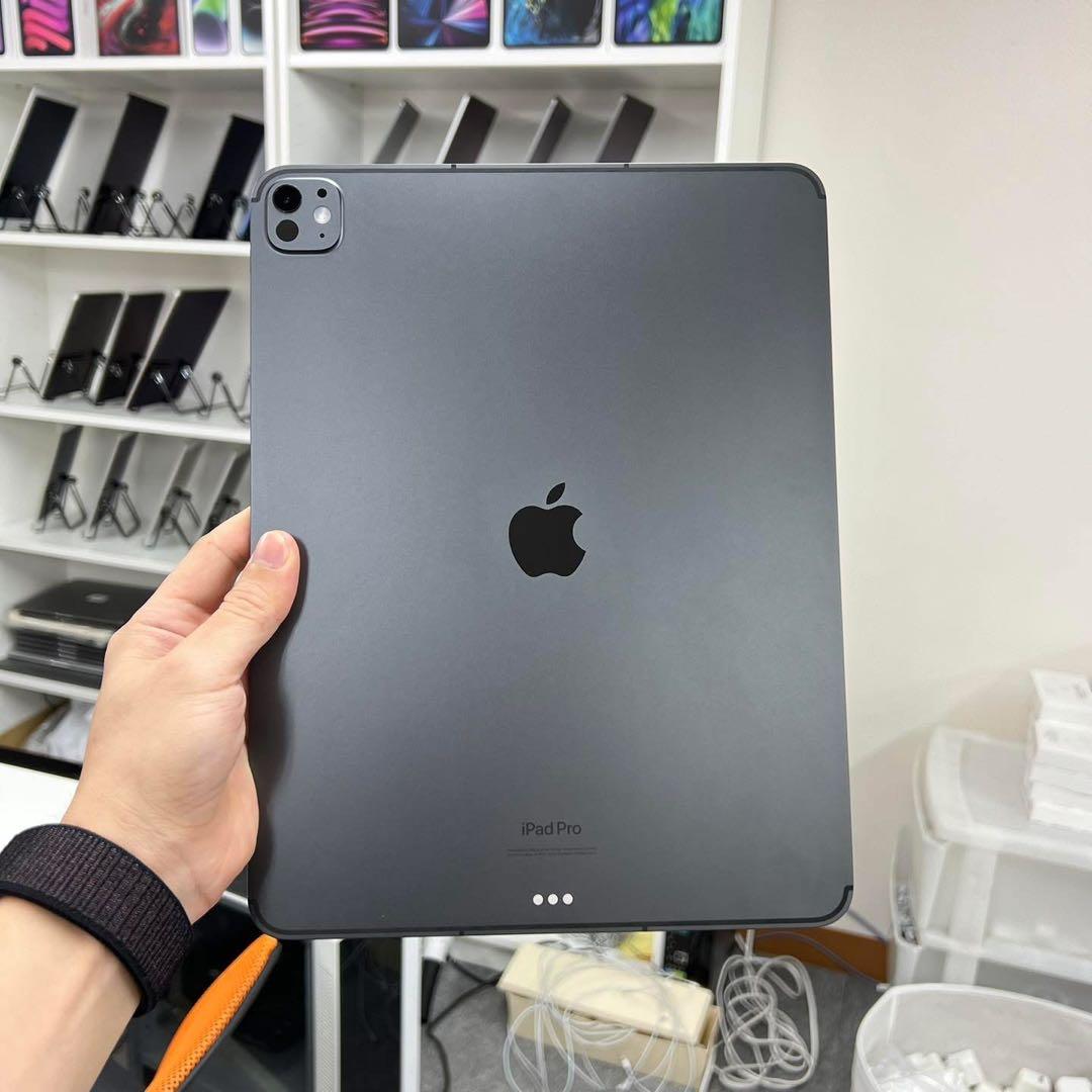 iPad Pro M4 13インチ256GBWi-Fi +Cellul