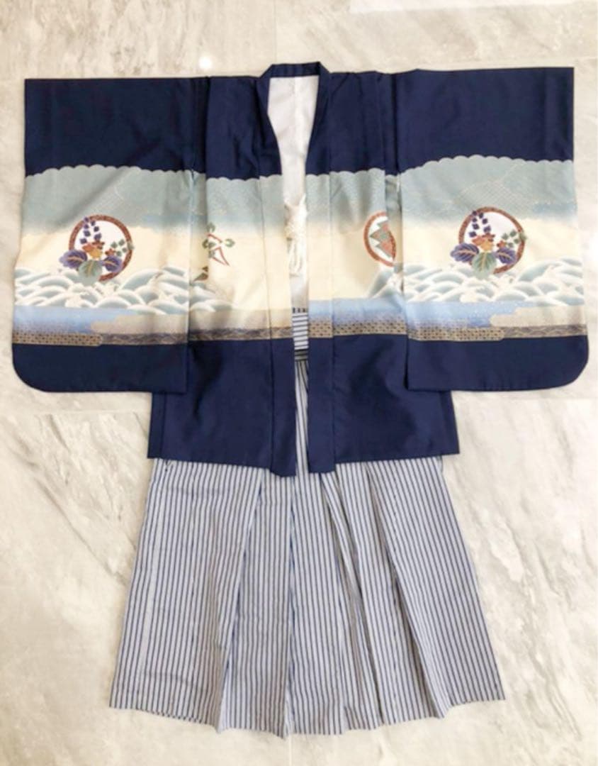 七五三用 紺色着物 鷹と花の刺繍