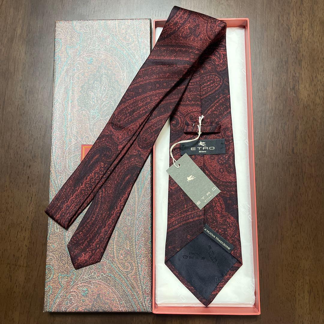 未使用タグ付　エトロ　ネクタイ　赤ボルドー　ペイズリー柄　シルクジャガード