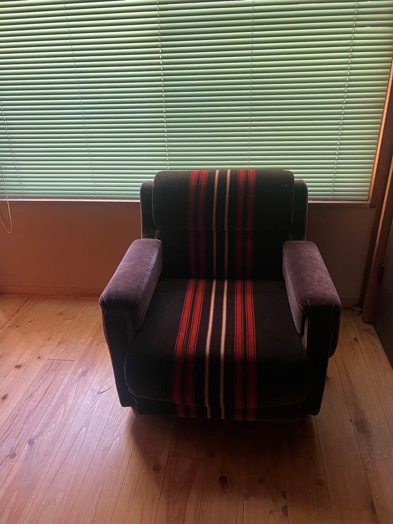 モケット　レトロ 椅子　ひとりがけソファー