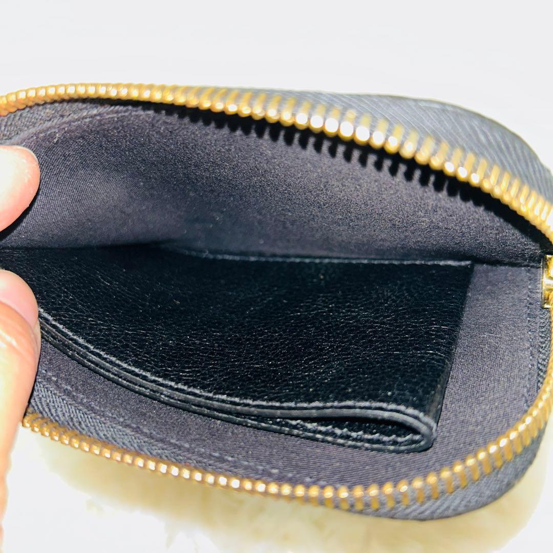 【極美品】イルビゾンテ　ケース　小銭入れ　レザー　ブラック