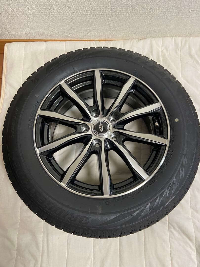 Ｋ① スタッドレスブリザックVRX2 225/60R17アルファード30系