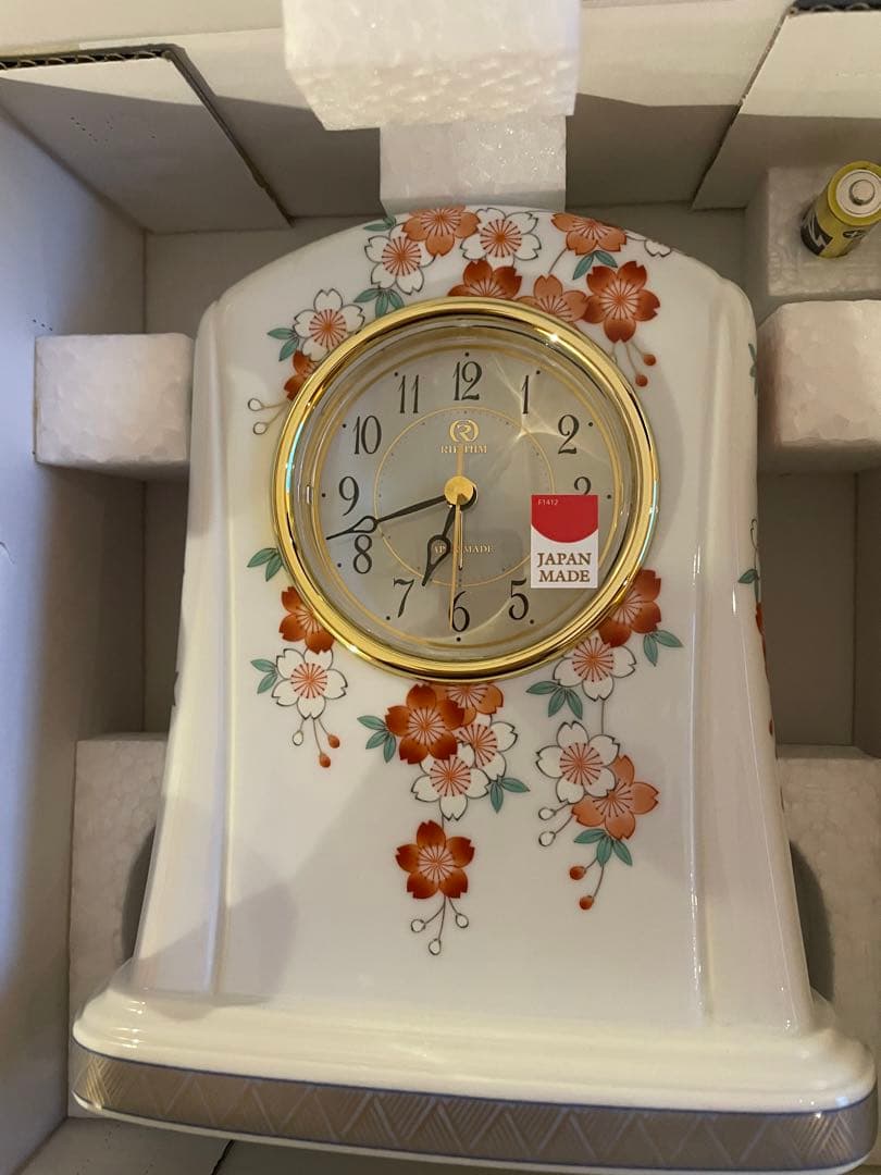 【新品未使用】有田焼　置き時計