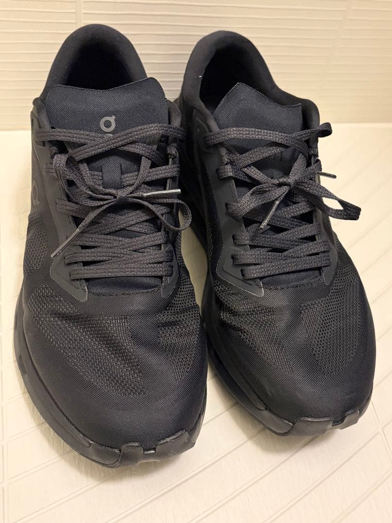 【Onスニーカー】Cloudzone Black | JP 26.5