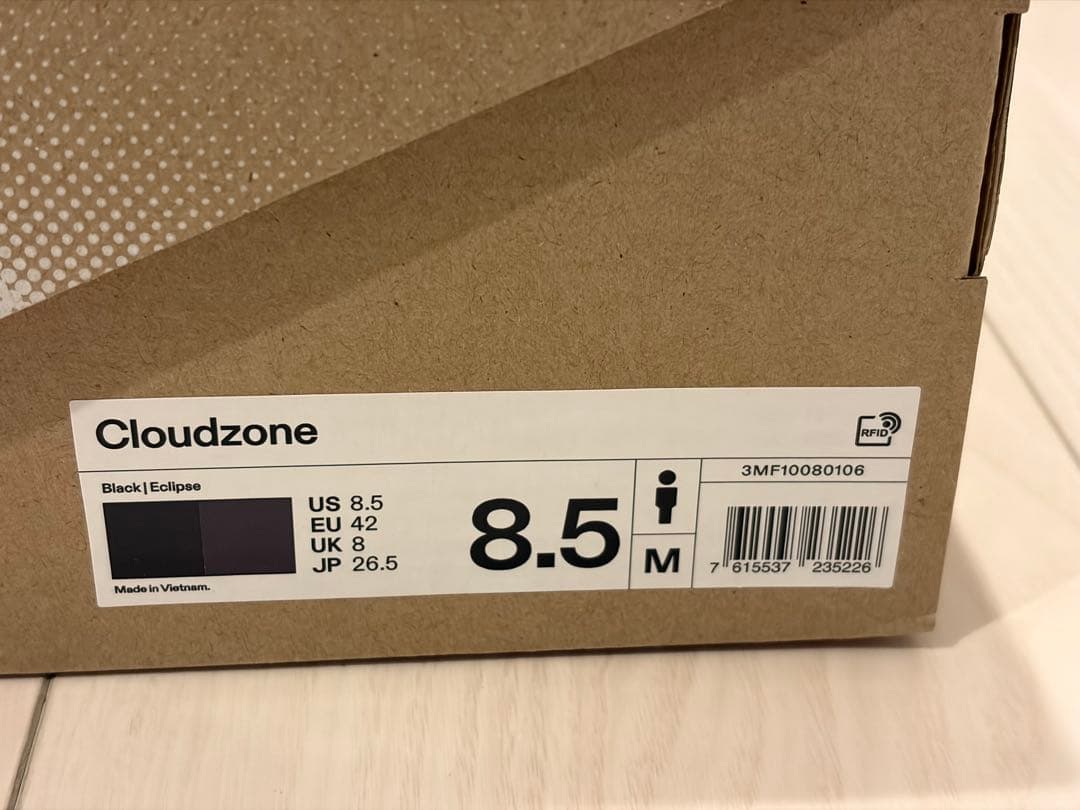 【Onスニーカー】Cloudzone Black | JP 26.5