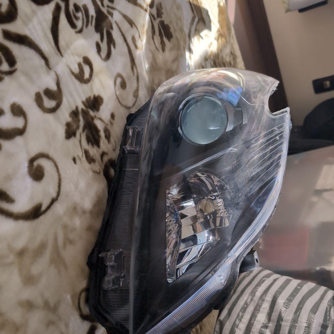 プリウス30ヘッドライト 左右セット インナーブラック