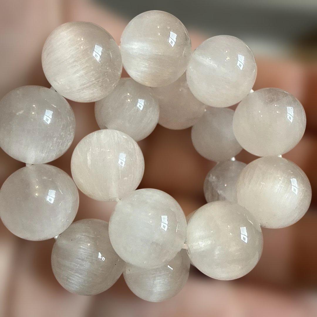 ホワイトラビットヘア サゲニティッククォーツ天然石ブレスレット (高品質)