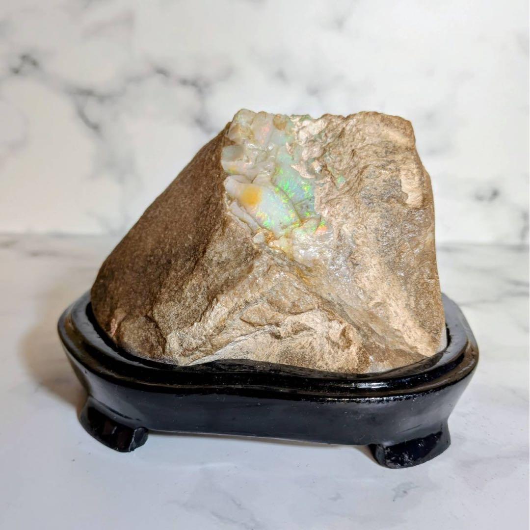 オパール　鑑賞石　観賞石　飾り石　鉱物